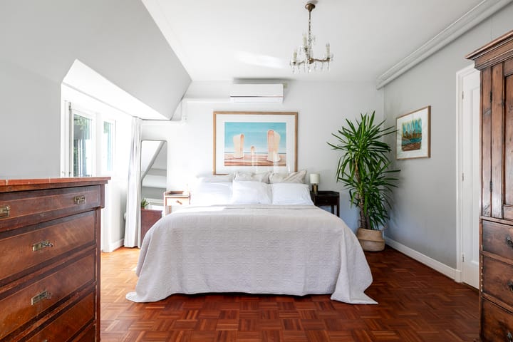 Foto 25 van de Roy van Zuidewijnlaan 47