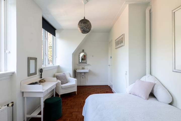 Foto 28 van de Roy van Zuidewijnlaan 47