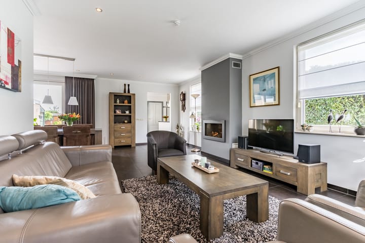 Photo 12 of Willibrordlaan 18