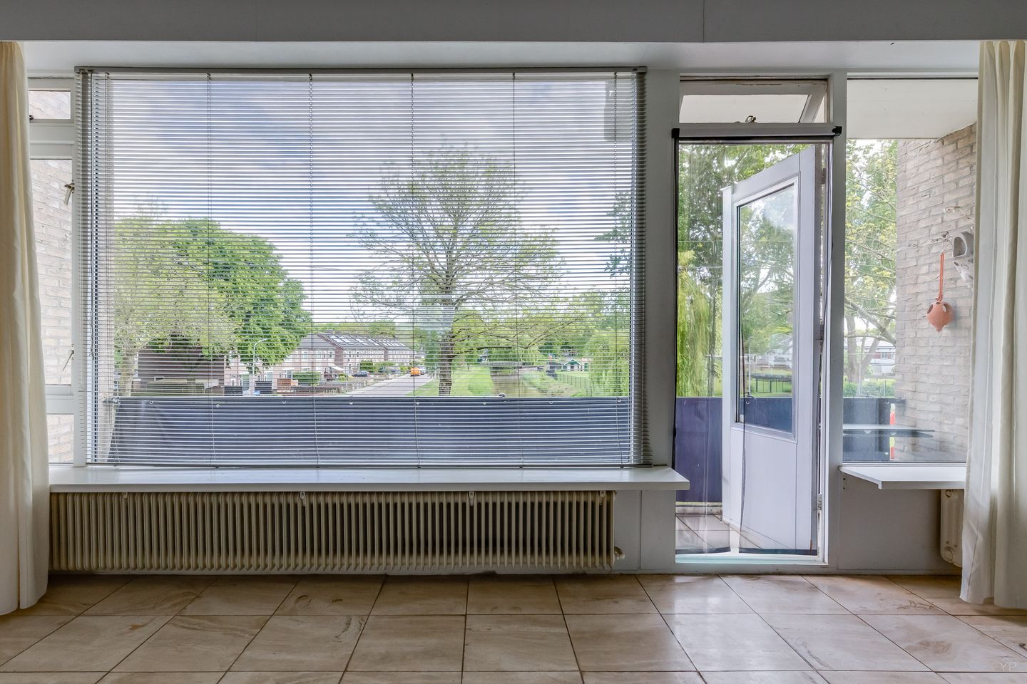 Foto 10 van Hollandselaan 57