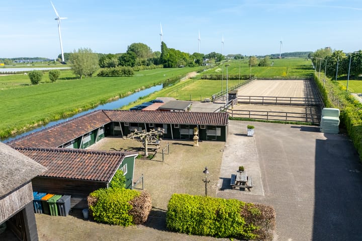 Photo 3 of Waalseweg 90