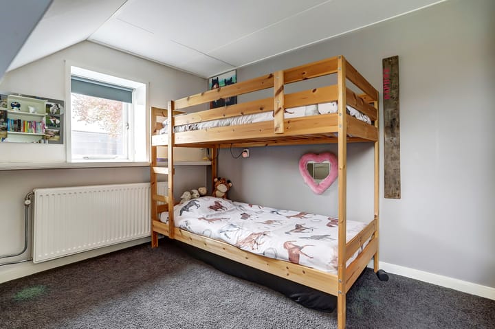 Photo 22 of Westeinde 28