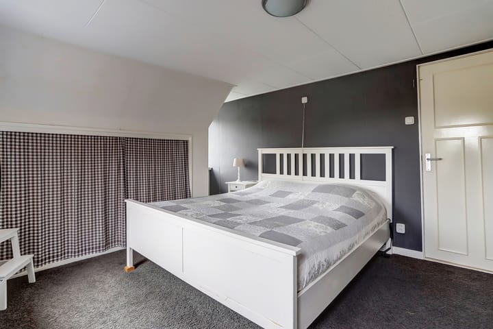 Photo 27 of Westeinde 28