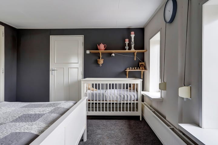 Photo 28 of Westeinde 28