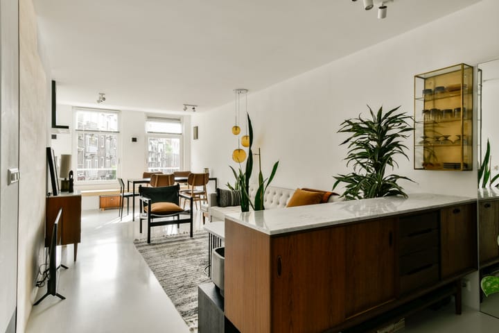 Photo 5 of Spaarndammerstraat 123-1