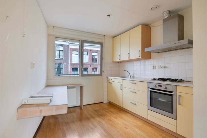 Foto 10 van Hemonystraat 34-A