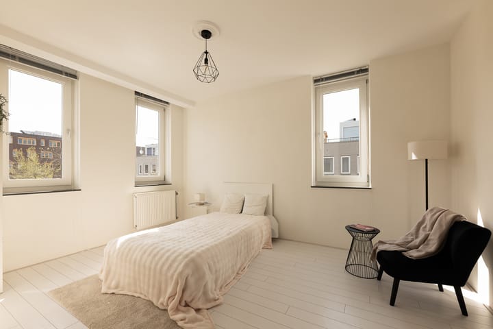 Photo 20 of Eliza van Calcarstraat 13