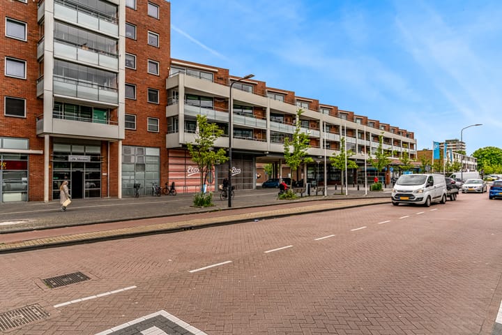 Photo 37 of Mesdaglaan 135