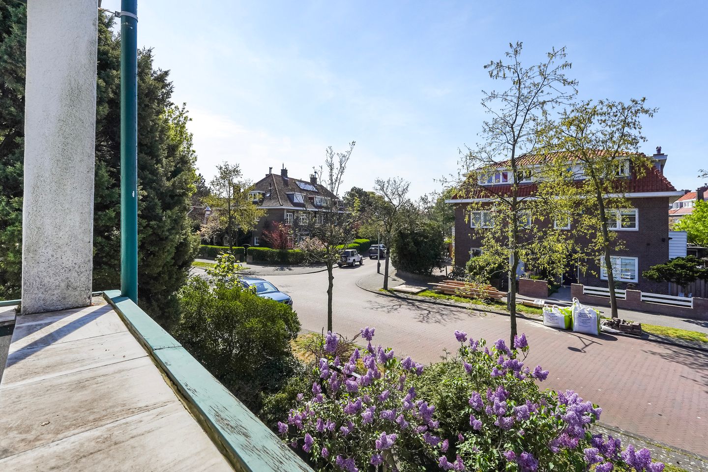 Foto 25 van Mezenlaan 105