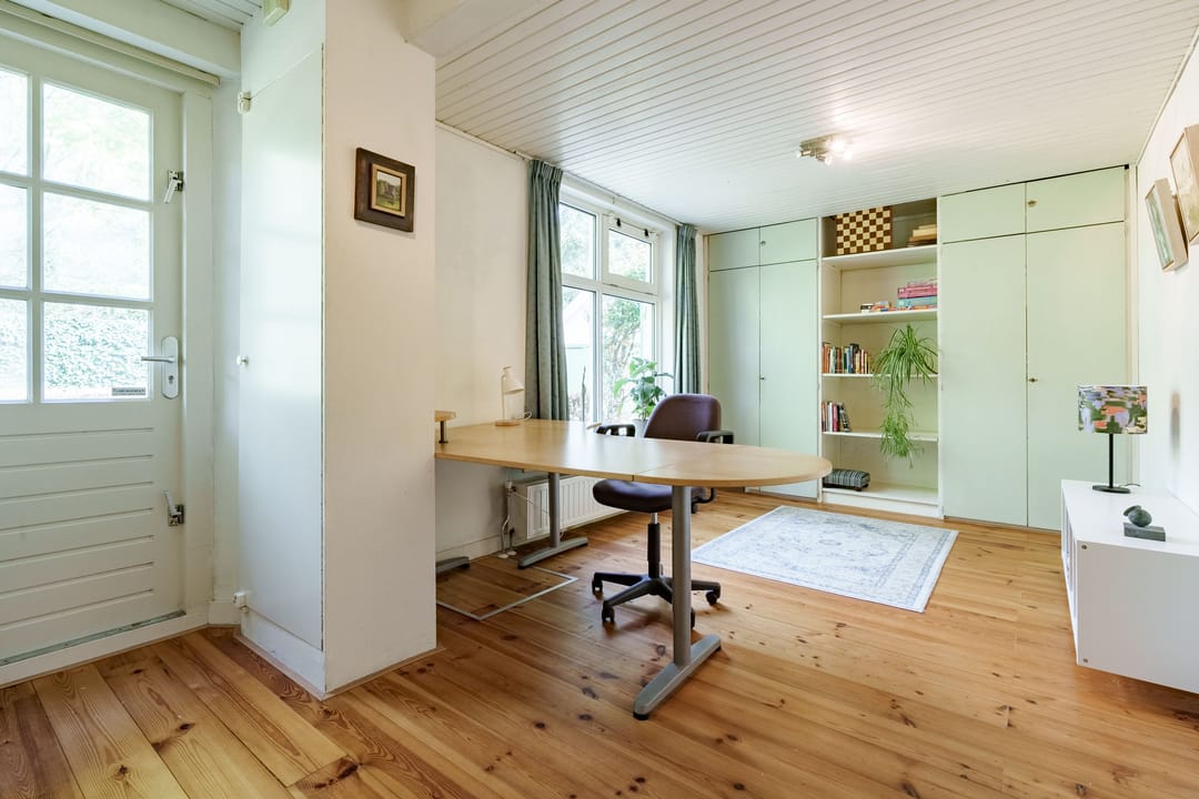 Photo 23 of Papenpad 34-A