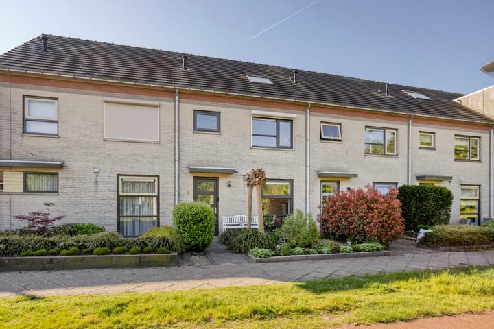 Foto 1 van Elzenseloop 8