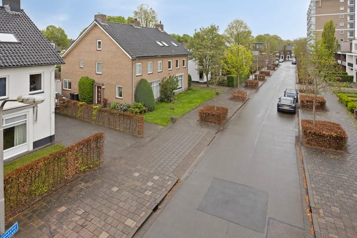 Foto 59 van Burgemeester Vissersstraat 28