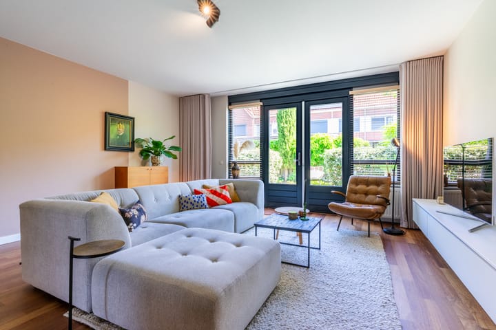 Photo 14 of Buizerd 98