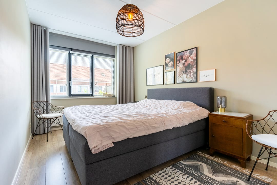 Foto 23 van Buizerd 98