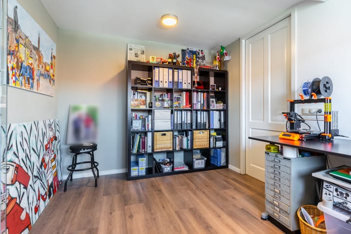 Photo 40 of Buizerd 98