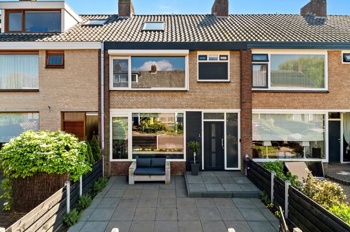 Foto 1 van Jan Sluytersstraat 8