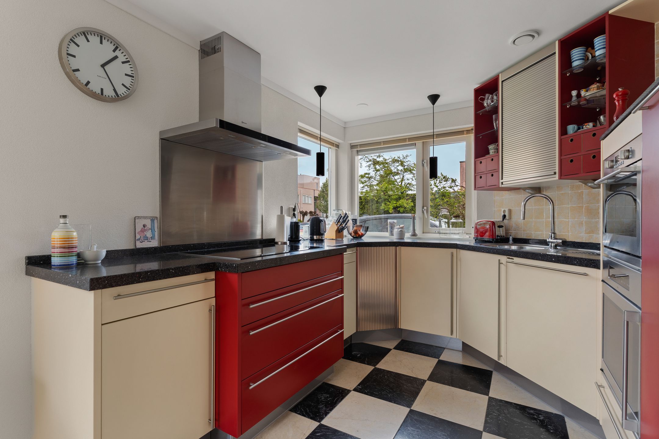 Photo 18 of Rougestraat 16