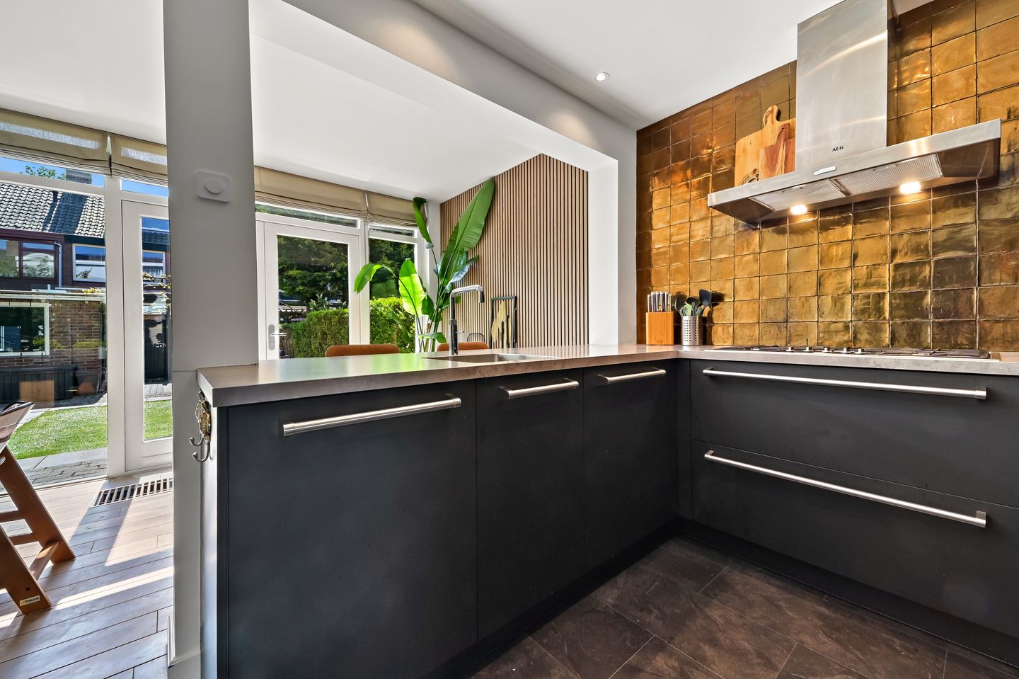 Foto 14 van Jan Sluytersstraat 8