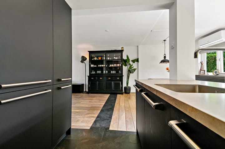 Foto 15 van Jan Sluytersstraat 8