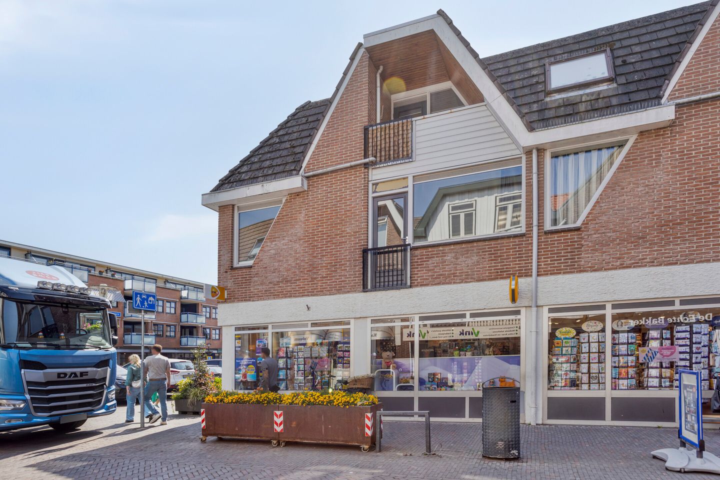 Photo 5 of Marktplein 9