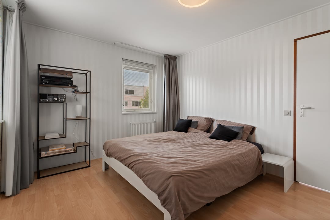 Photo 26 of Rougestraat 16