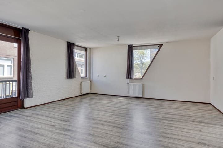 Foto 8 van Marktplein 9