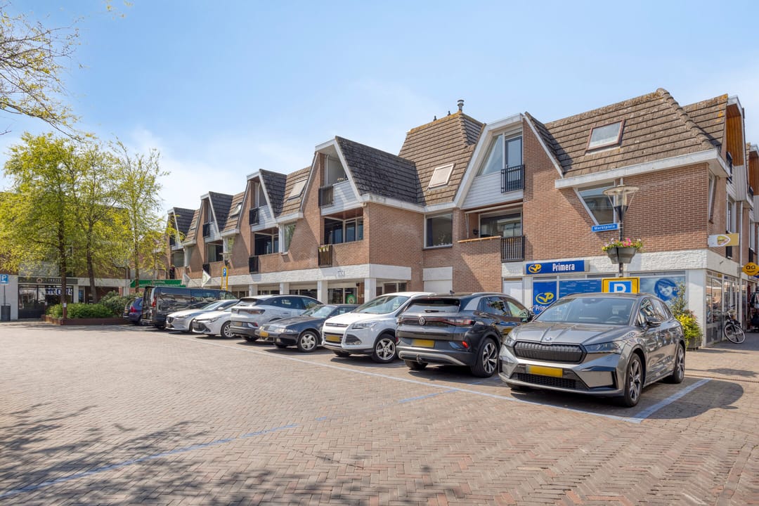 Photo 28 of Marktplein 9