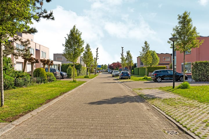 Foto 59 van Rougestraat 16