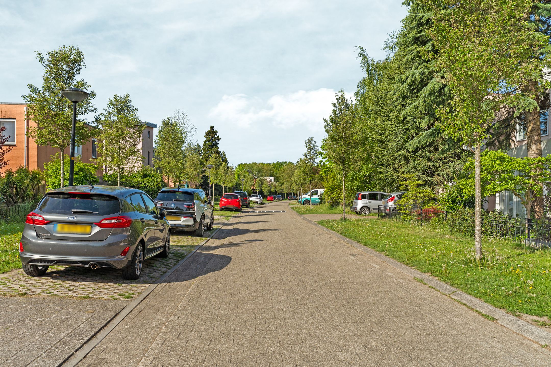 Photo 60 of Rougestraat 16