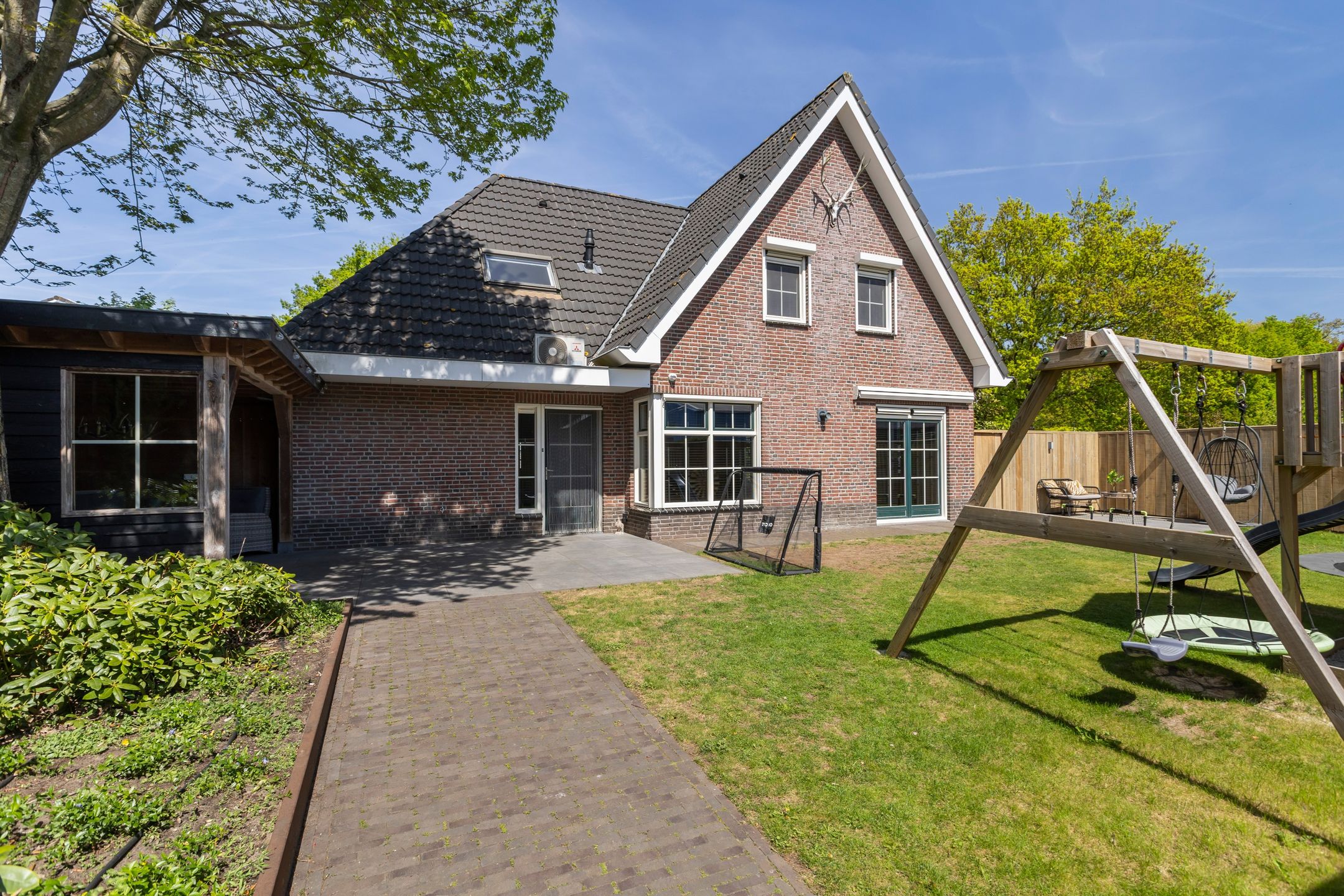 Photo 36 of Molenstraat 13