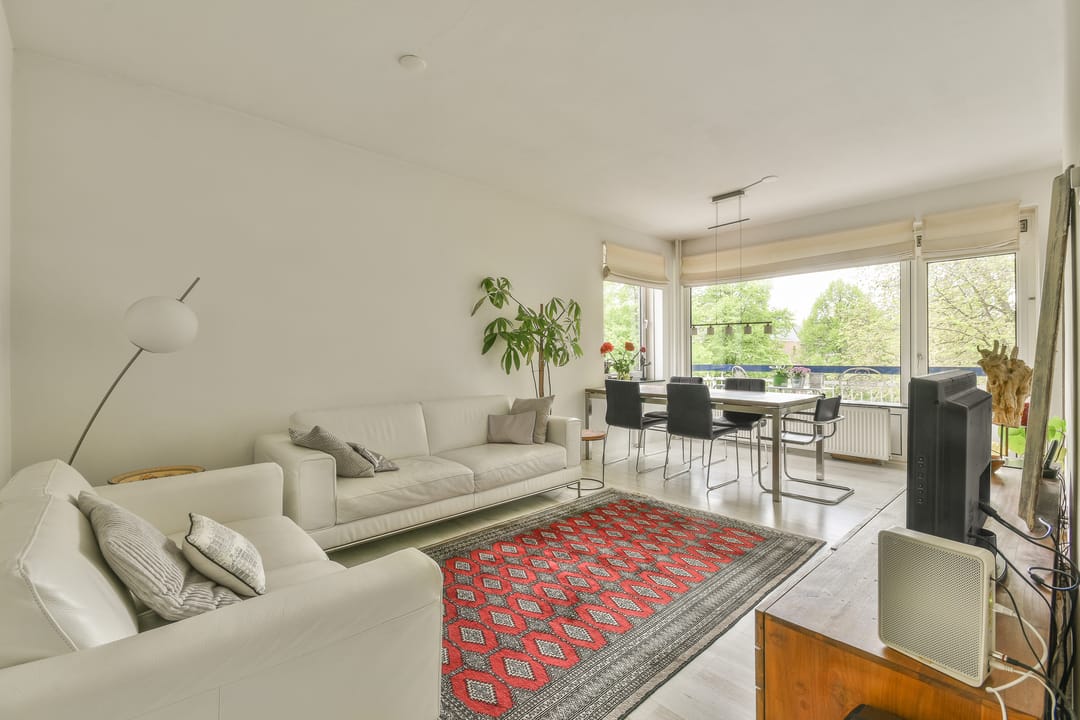 Photo 2 of Van Nijenrodeweg 12