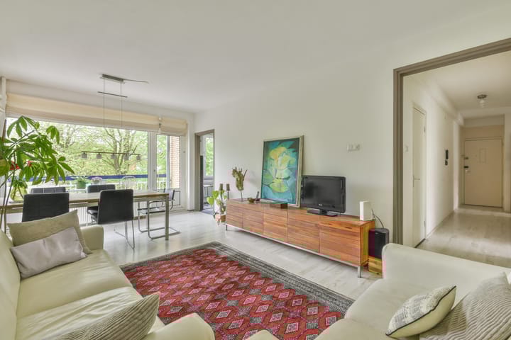 Foto 3 van Van Nijenrodeweg 12