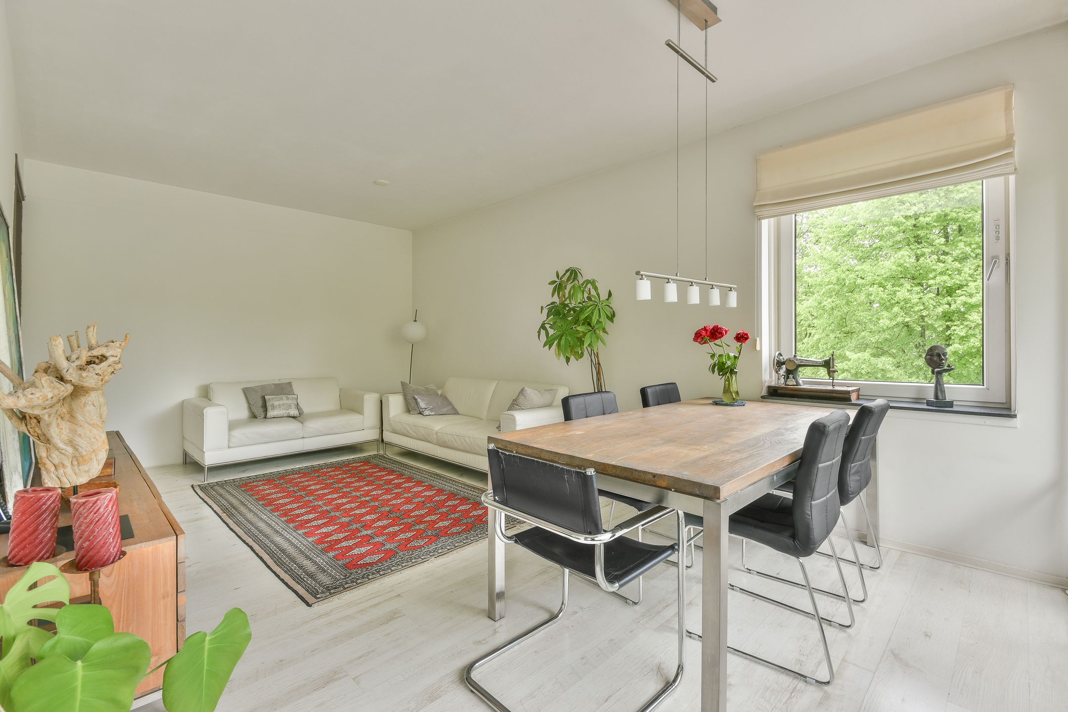 Photo 6 of Van Nijenrodeweg 12