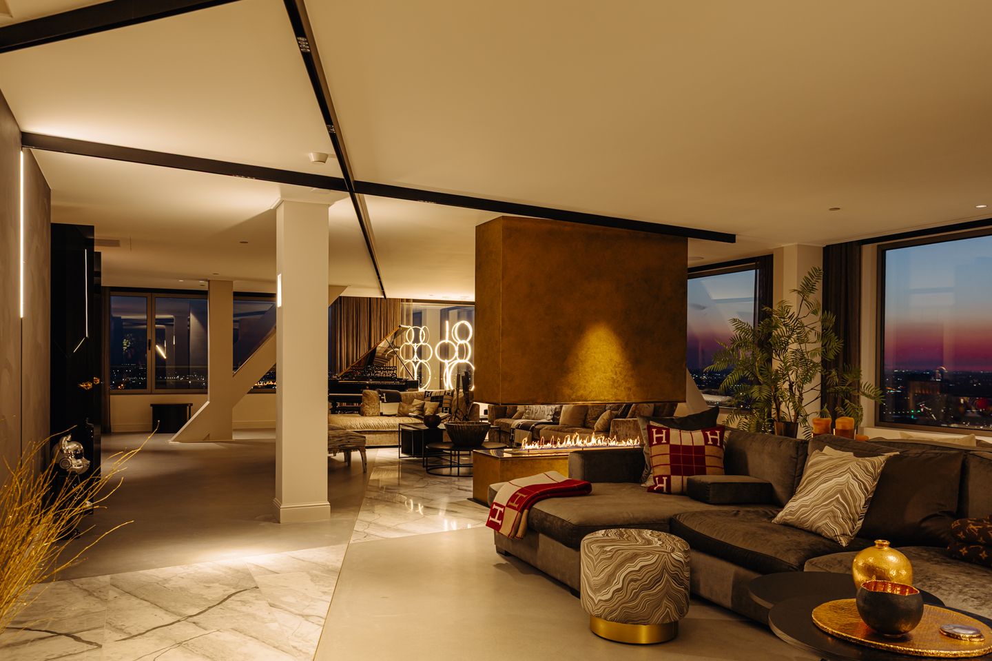 Foto 4 van Landverhuizersplein 149