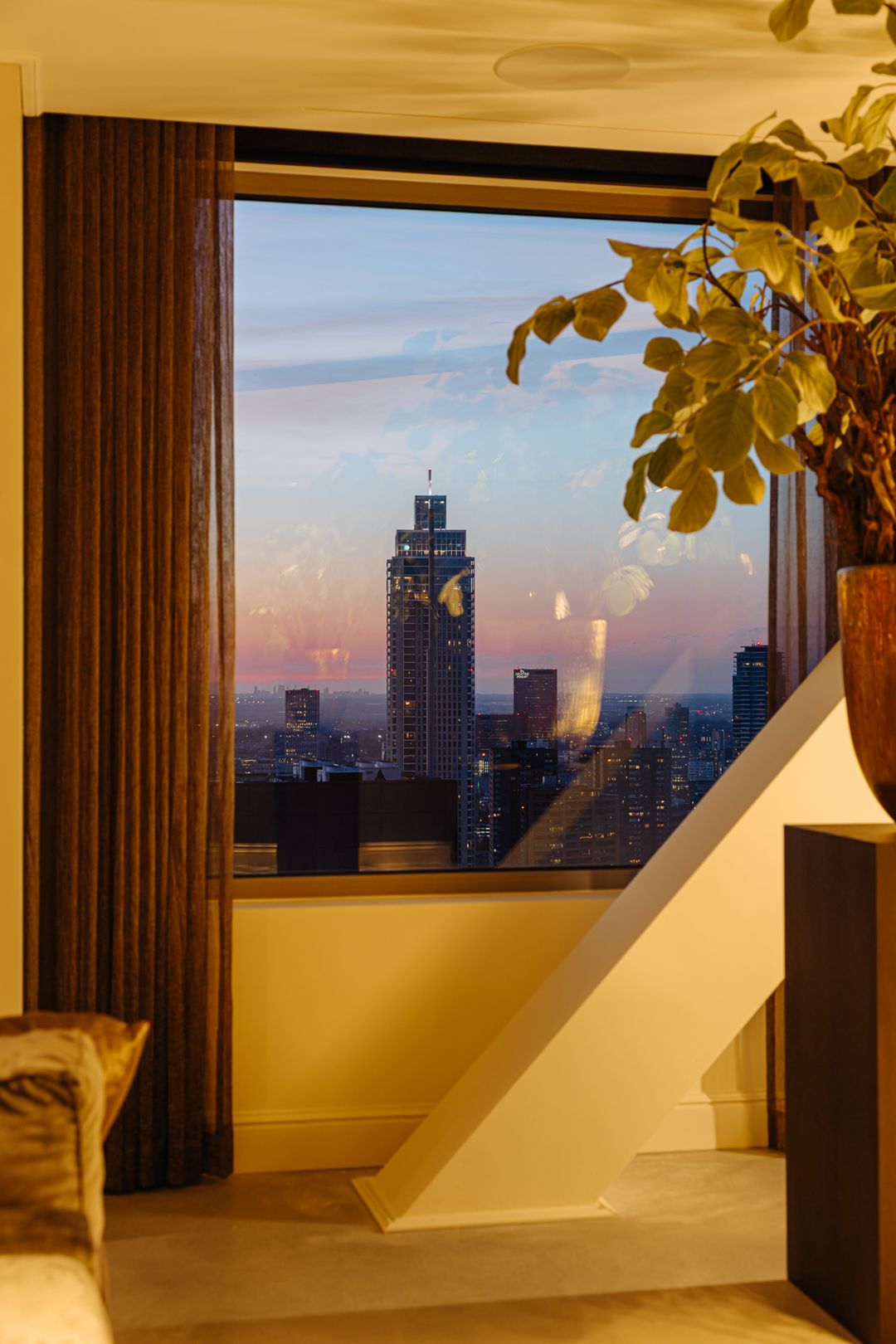 Foto 11 van Landverhuizersplein 149