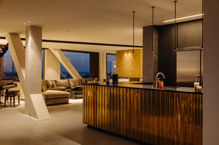 Foto 15 van Landverhuizersplein 149