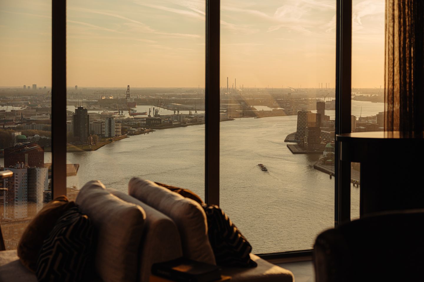 Foto 29 van Landverhuizersplein 149