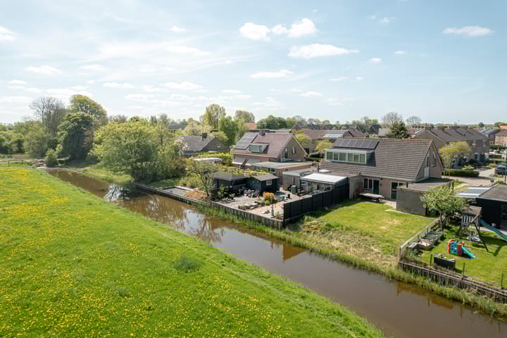 Photo 2 of Ds J van Dijkstraat 10