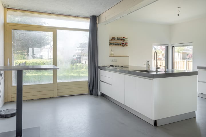 Photo 14 of Ds J van Dijkstraat 10