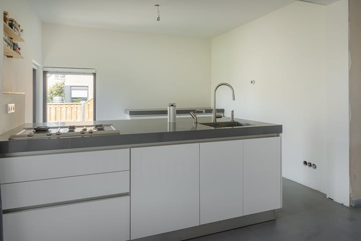 Photo 16 of Ds J van Dijkstraat 10