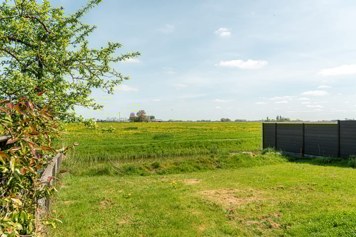 Photo 28 of Ds J van Dijkstraat 10