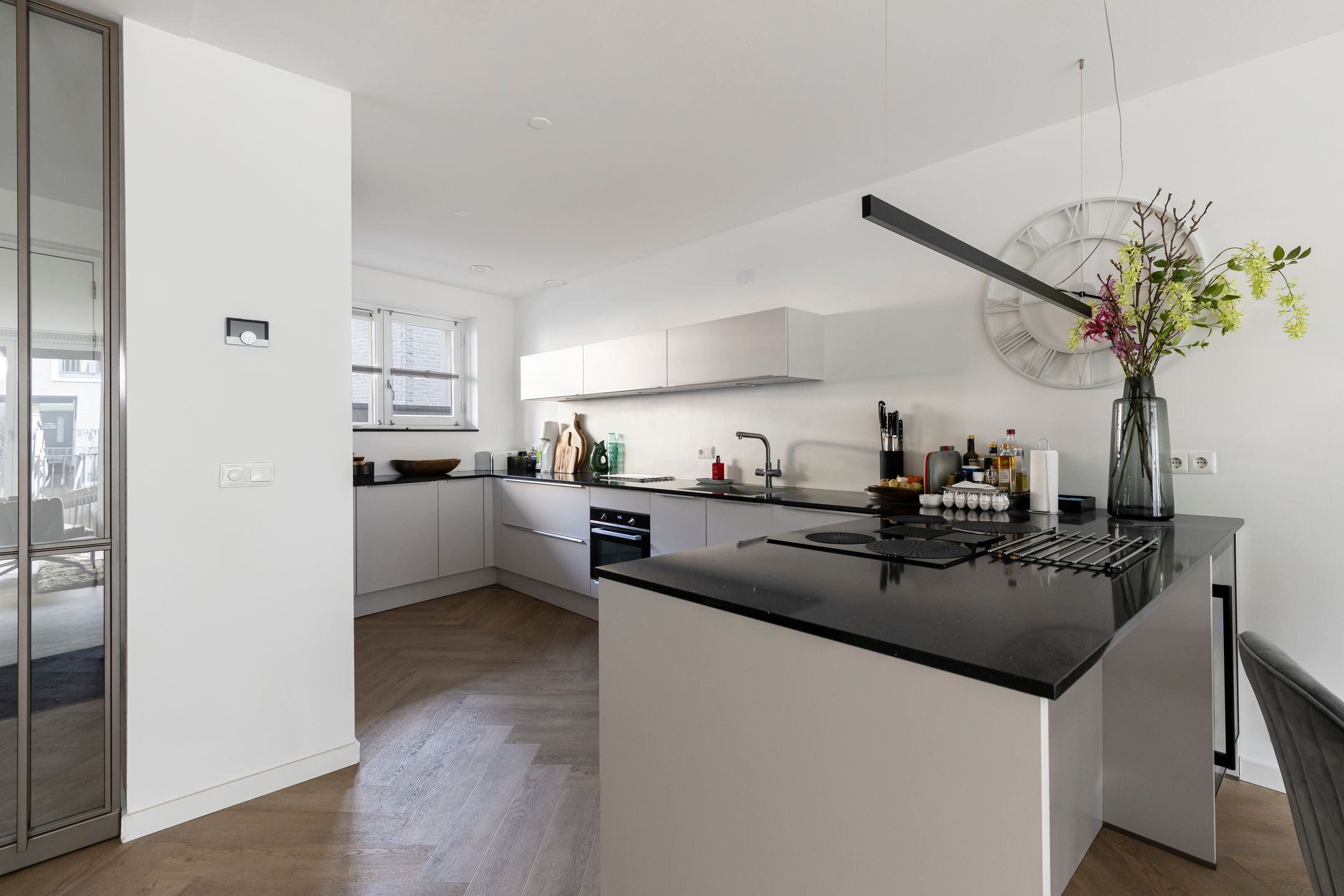 Foto 3 van t' Sas 28