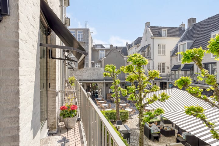 Foto 4 van t' Sas 28