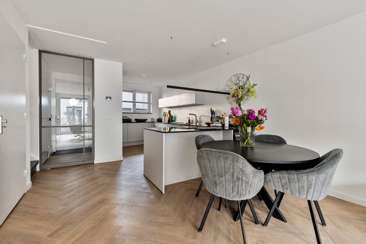 Foto 10 van t' Sas 28