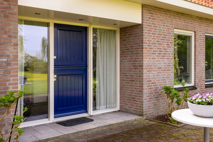 Photo 15 of Kanaalweg 32