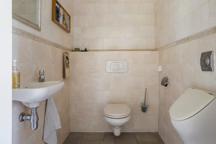 Photo 31 of Kanaalweg 32