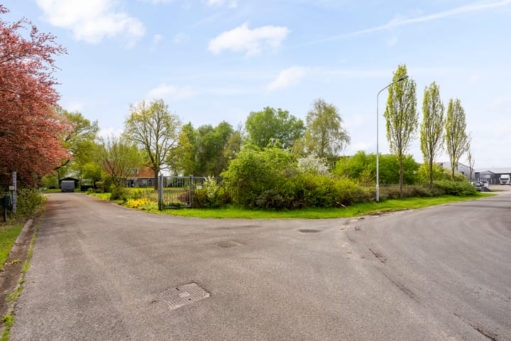 Photo 42 of Kanaalweg 32