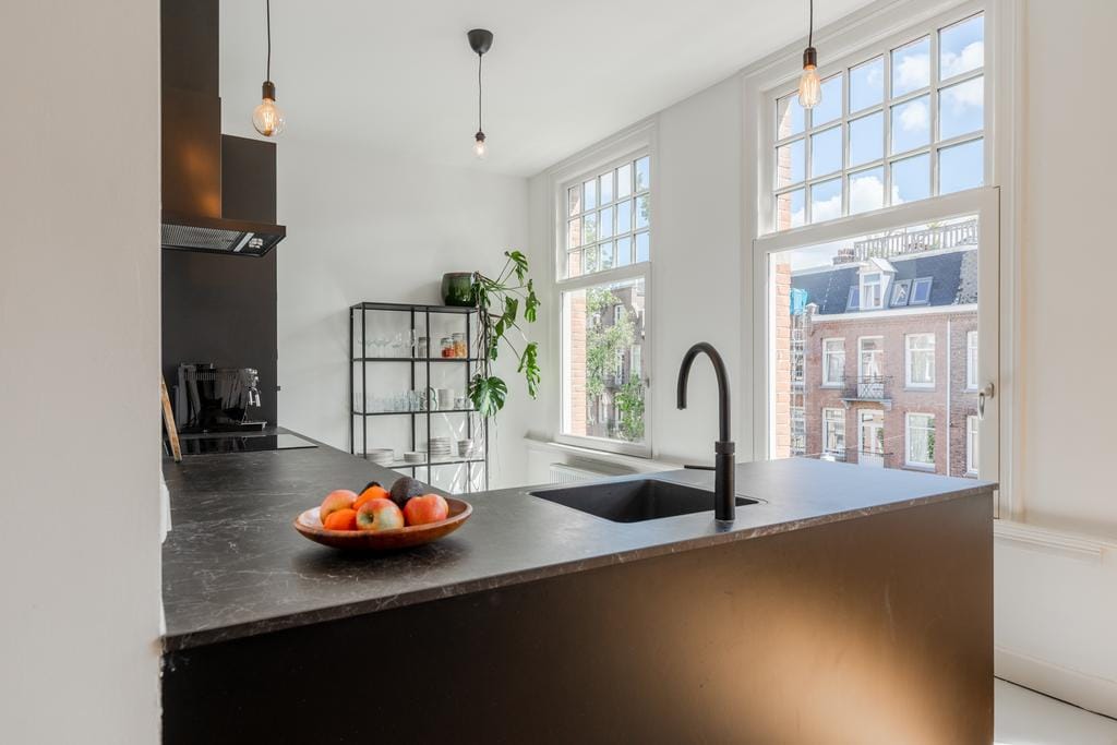 Foto 12 van Admiraal De Ruijterweg 111-3