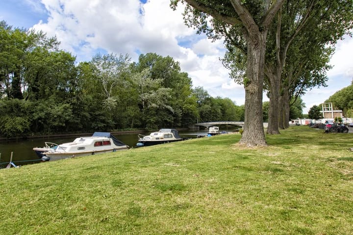 Foto 38 van Admiraal De Ruijterweg 111-3