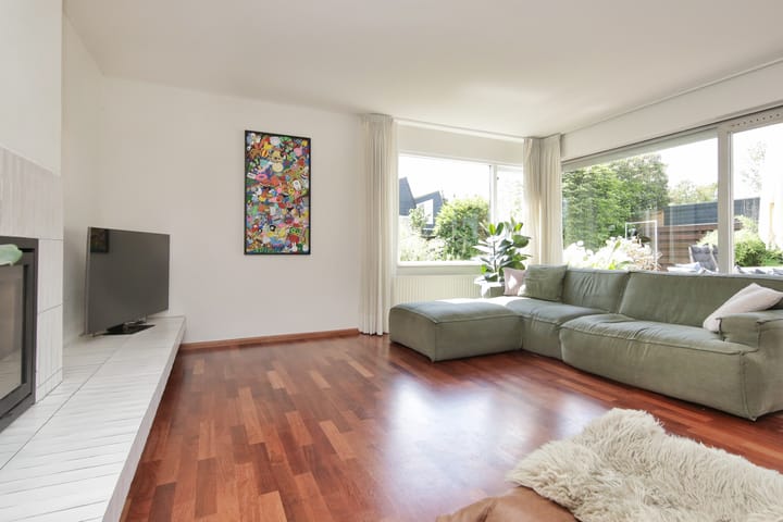 Photo 3 of Prins Constantijnlaan 2